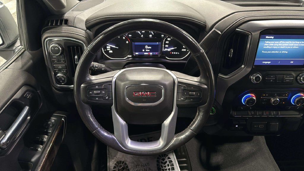Used 2022 GMC Sierra 1500 SLE w/ X31 Off-Road Package AWD/4WD image 17