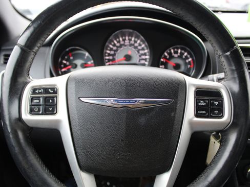 Used 2012 Chrysler 200 Limited image 14