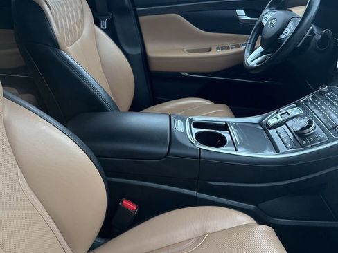 Used 2021 Hyundai Santa Fe Calligraphy image 3