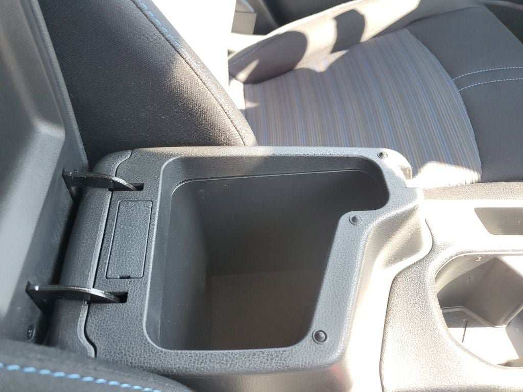 Used 2025 Nissan Leaf S FWD image 42