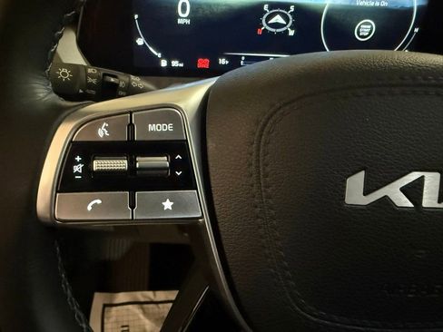 Used 2023 Kia Telluride SX image 31