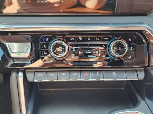 New 2026 GMC Sierra 1500 Denali Ultimate image 30