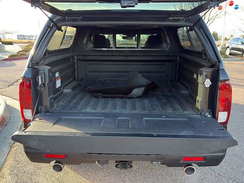 Certified 2025 Honda Ridgeline Black Edition image 7