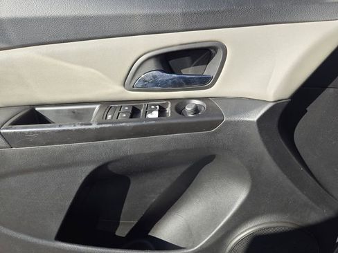 Used 2012 Chevrolet Cruze LS w/ Connectivity Package image 23