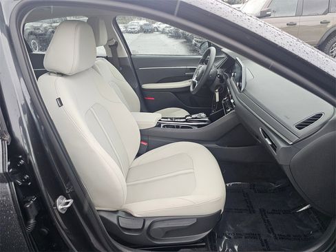 Certified 2023 Hyundai Sonata SE image 10