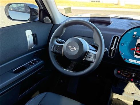 Used 2025 MINI Cooper Countryman S image 10