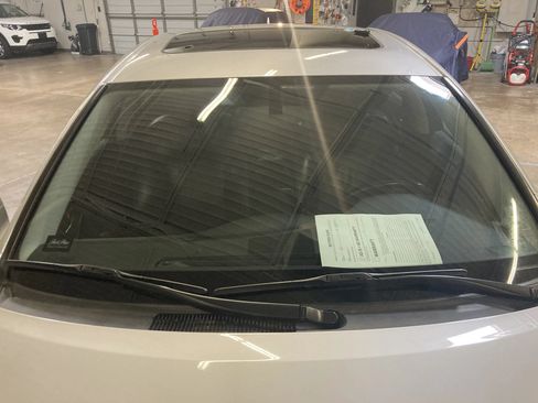 Used 2012 Lexus IS 250 w/ Premium Pkg Value Edition RWD image 13