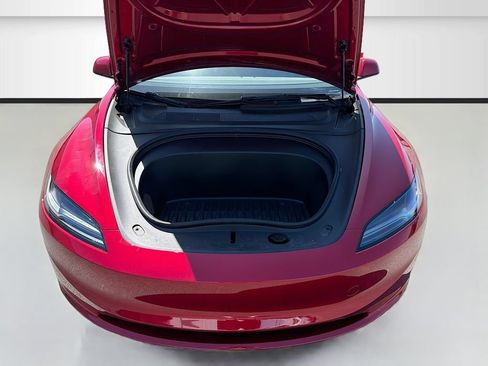 Used 2025 Tesla Model 3 Long Range AWD/4WD image 31