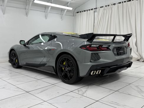 Used 2022 Chevrolet Corvette Stingray Premium Cpe RWD image 3