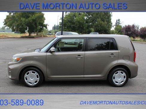 Used 2012 Scion xB image 7