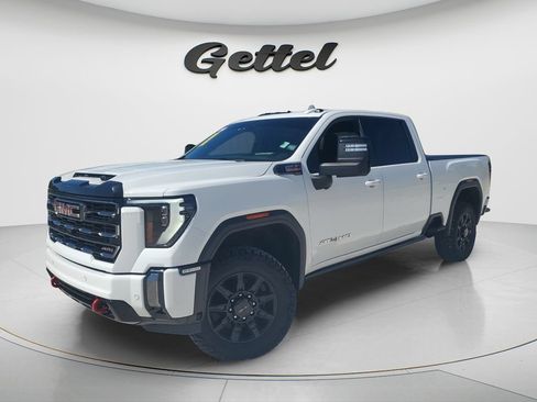Used 2024 GMC Sierra 2500 AT4 w/ AT4 Premium Plus Package AWD/4WD image 1