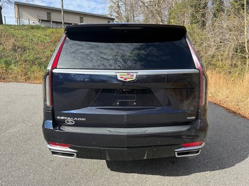 Used 2021 Cadillac Escalade Premium Luxury image 7