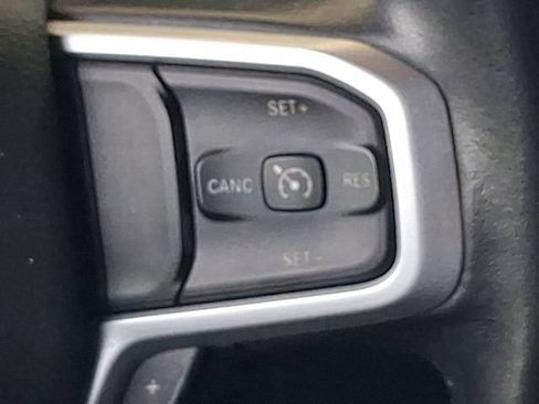 Used 2022 RAM 1500 Lone Star AWD/4WD image 15