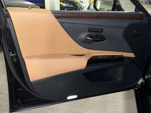 New 2025 Lexus ES 350 350 image 14