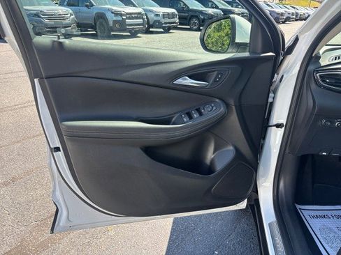 Used 2021 Buick Encore GX Preferred FWD image 10