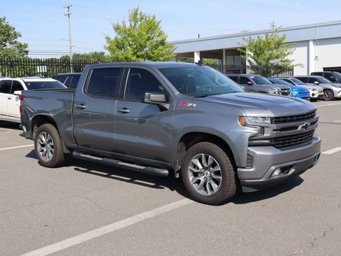 Used 2021 Chevrolet Silverado 1500 RST w/ Z71 Off-Road Package AWD/4WD image 14