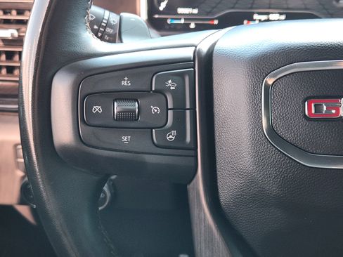 Used 2025 GMC Sierra 1500 AT4 w/ AT4 Premium Package AWD/4WD image 31