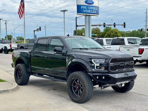 Used 2019 Ford F150 Raptor w/ Equipment Group 802A Luxury AWD/4WD image 7