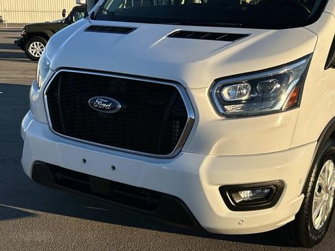 Used 2023 Ford Transit 350 XLT image 11