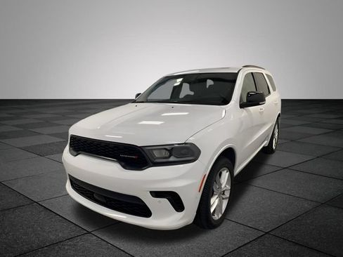 Used 2024 Dodge Durango GT AWD/4WD image 3