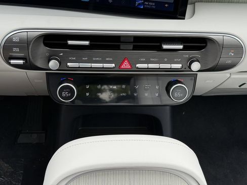 New 2026 Hyundai Palisade Calligraphy FWD image 18