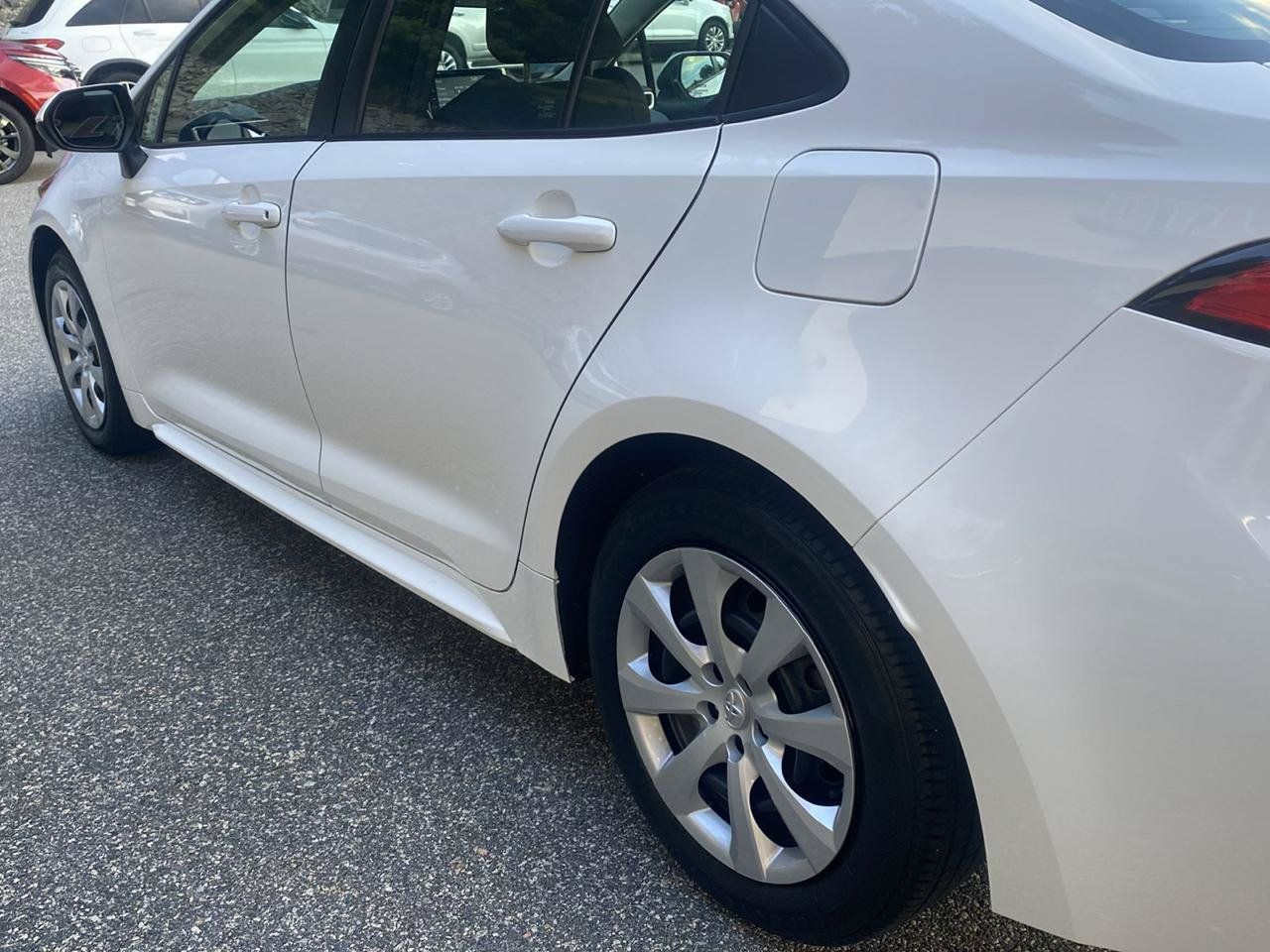 Used 2021 Toyota Corolla LE w/ Carpet Mat Package (TMS) FWD image 30
