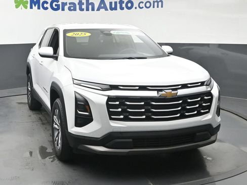 Used 2025 Chevrolet Equinox LT AWD/4WD image 5