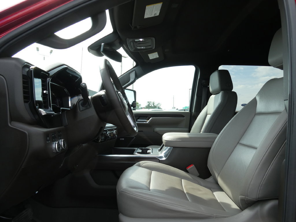 Used 2025 GMC Sierra 2500 SLT AWD/4WD image 24