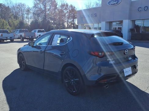 Used 2024 MAZDA MAZDA3 s image 4