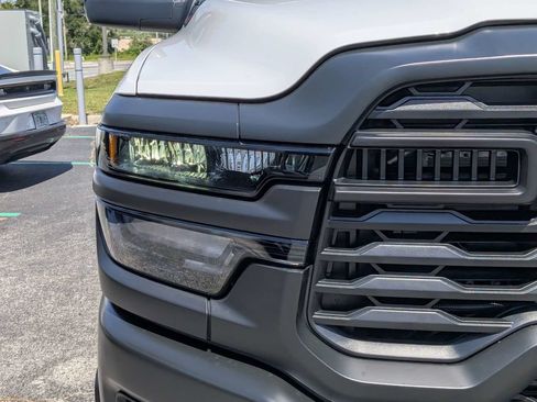 New 2026 RAM 3500 Tradesman AWD/4WD image 10