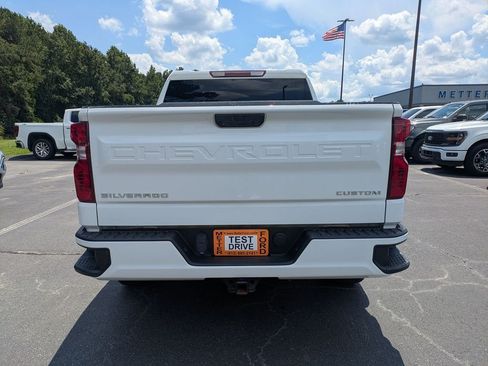 Used 2023 Chevrolet Silverado 1500 Custom RWD image 5