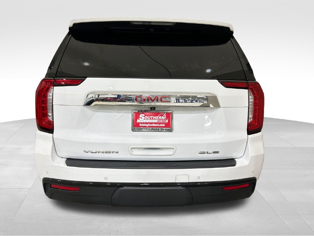 Used 2022 GMC Yukon SLE w/ Gmc Pro Safety Plus Package AWD/4WD image 4