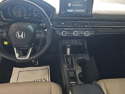 Used 2023 Honda Civic EX-L image 2