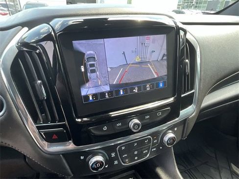 Used 2023 Chevrolet Traverse Premier w/ LPO, Floor Liner Package image 21