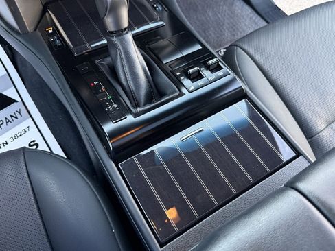 Used 2021 Lexus GX 460 Premium image 31