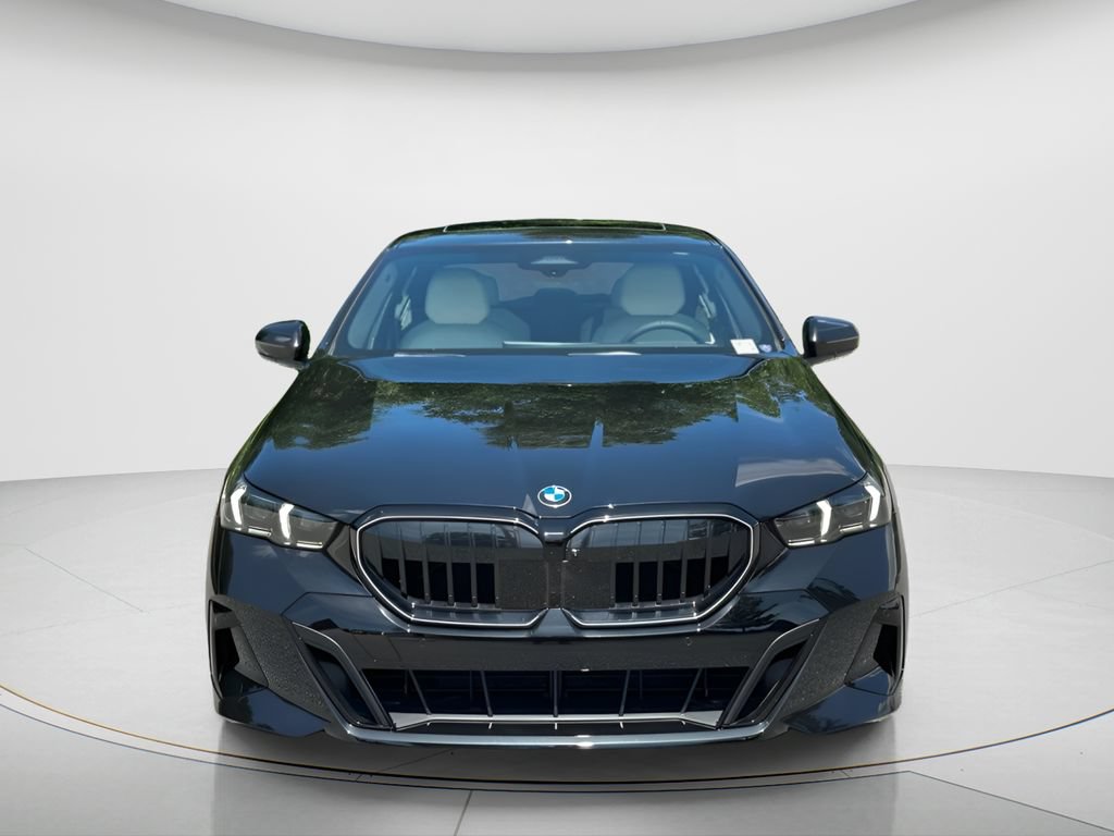 New 2027 BMW 530i xDrive w/ M Sport Package AWD/4WD image 2