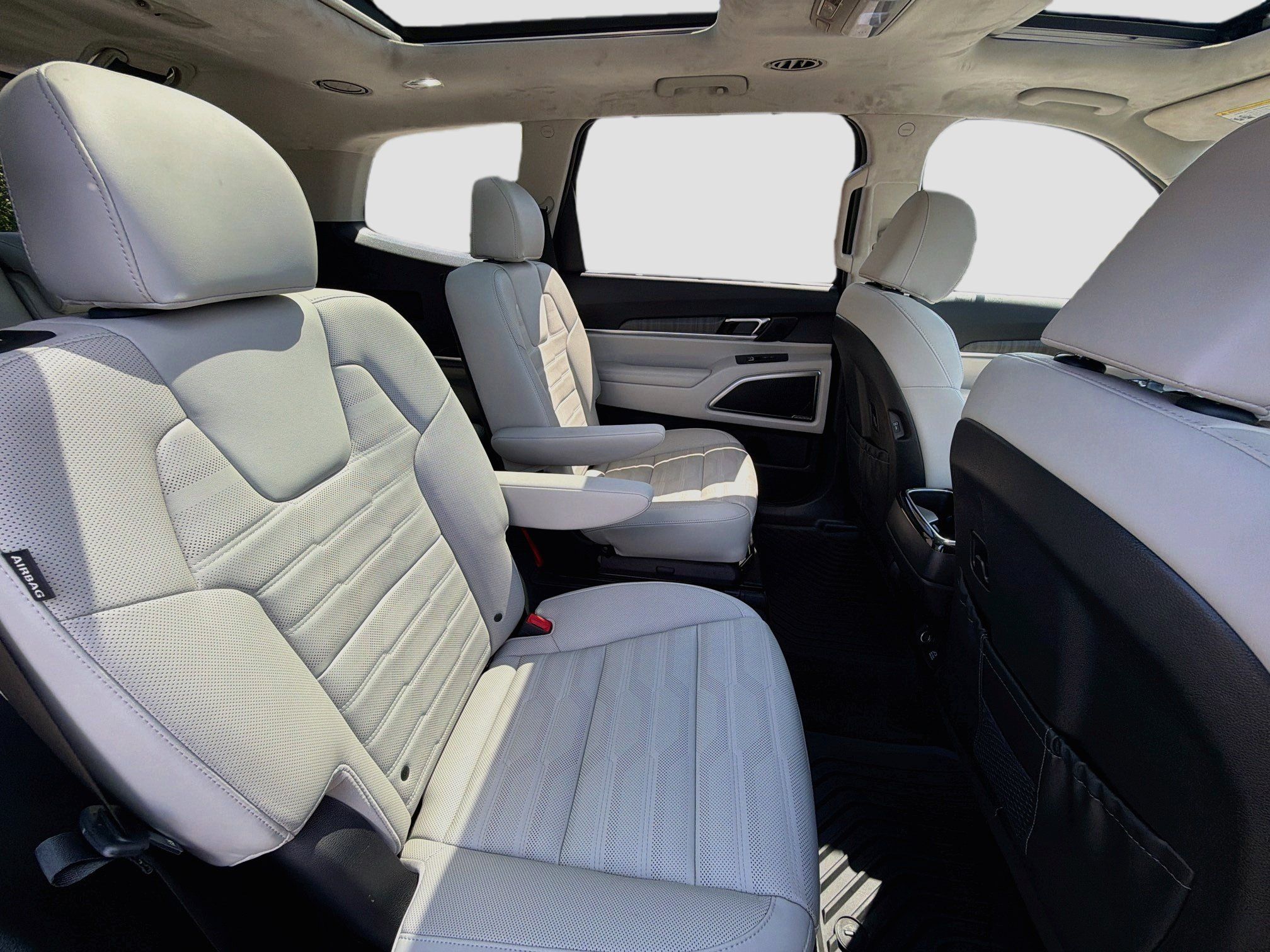 Used 2023 Kia Telluride SX Prestige AWD/4WD image 30