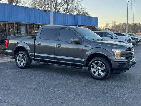 Used 2018 Ford F150 Lariat w/ Equipment Group 502A Luxury image 8