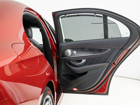 Used 2022 Mercedes-Benz E 53 AMG 4MATIC Sedan w/ Driver Assistance Package image 39