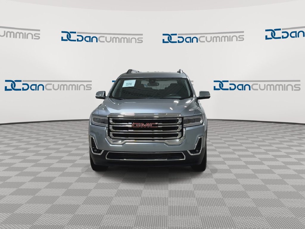 Used 2023 GMC Acadia SLT FWD image 3
