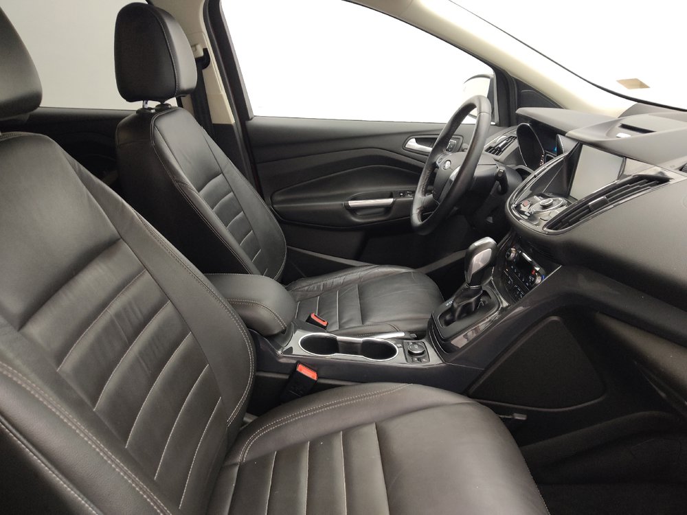 Used 2015 Ford Escape Titanium w/ Equipment Group 301A AWD/4WD image 21