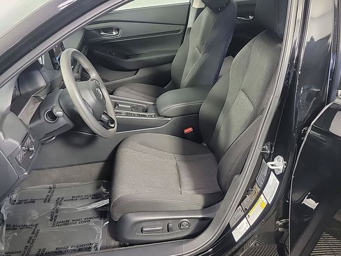 Certified 2024 Honda Accord EX image 18