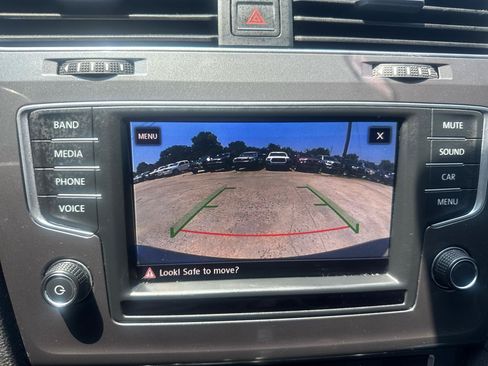 Used 2017 Volkswagen Golf Alltrack S AWD/4WD image 29