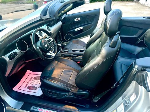Used 2020 Ford Mustang Premium RWD image 20