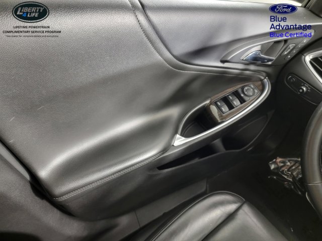 Used 2024 Chevrolet Malibu LT FWD image 34