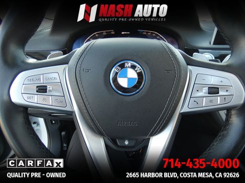 Used 2022 BMW 745e xDrive AWD/4WD image 65