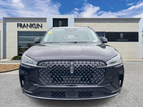 New 2026 Lincoln Aviator AWD image 8