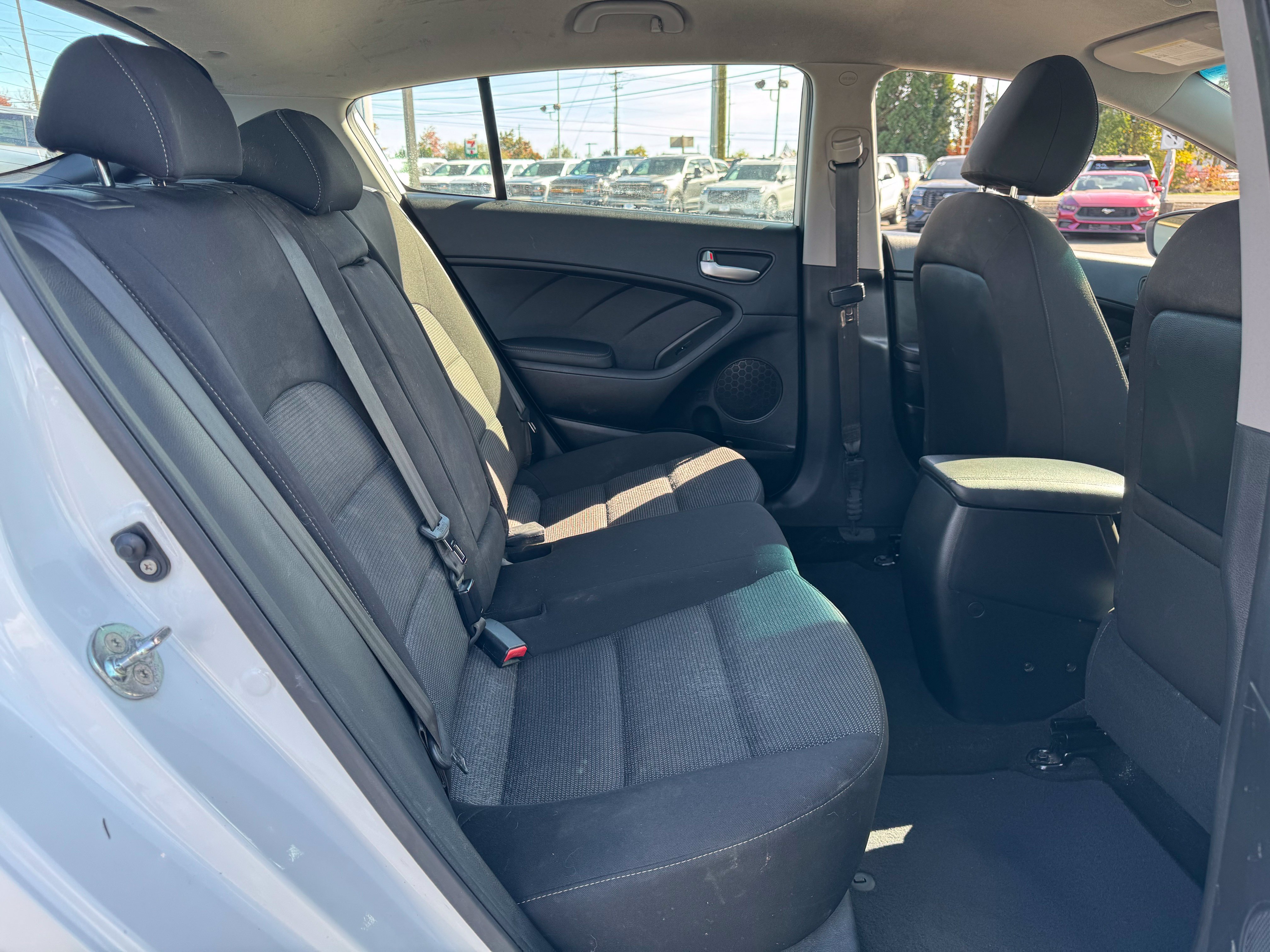 Used 2017 Kia Forte LX w/ Option Group 020 FWD image 28
