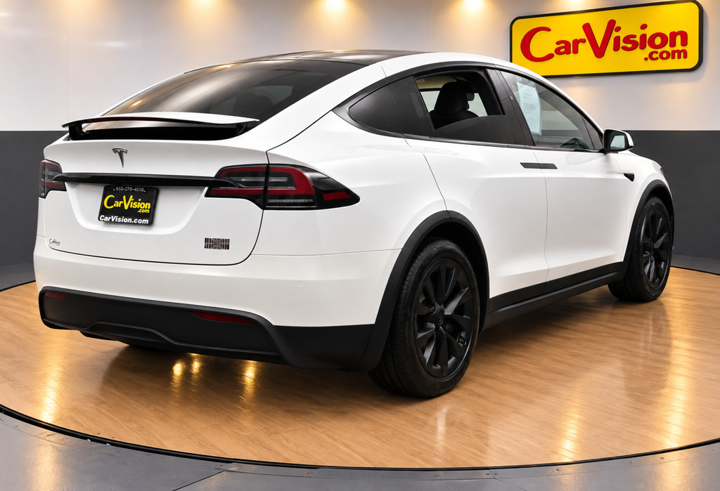 Used 2022 Tesla Model X Plaid AWD/4WD image 3