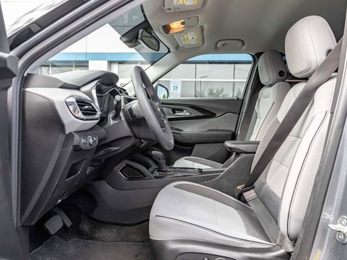 Used 2021 Chevrolet TrailBlazer LT w/ Convenience Package image 7